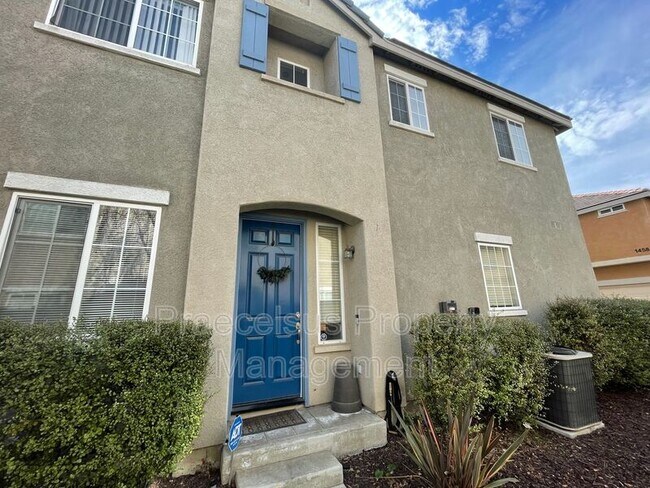 Primary Photo - 1459 Claude Ln
