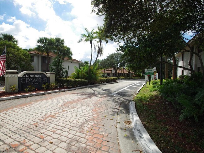 Building Photo - 8321 Coral Lake Dr