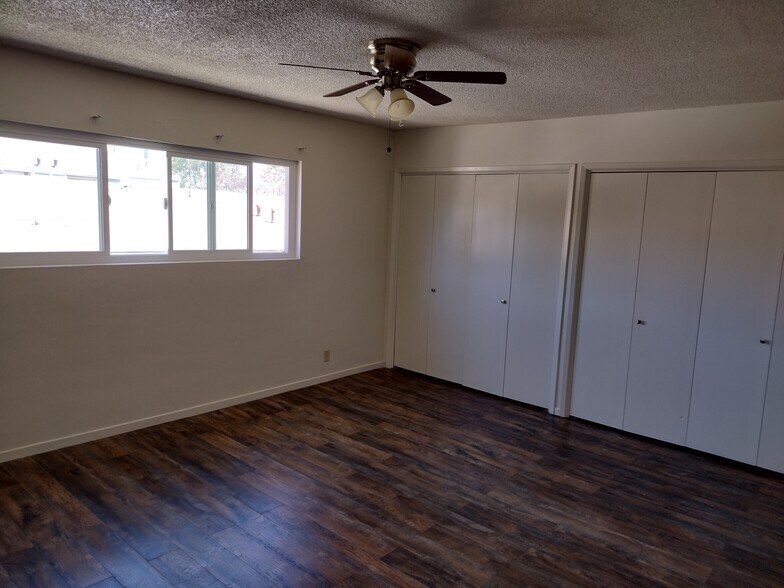 Bedroom - 131 W 64th Pl