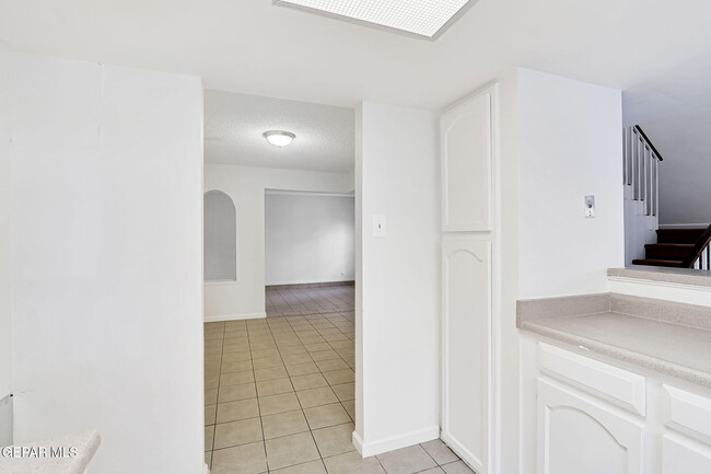 Building Photo - 1742 Pico Alto Dr