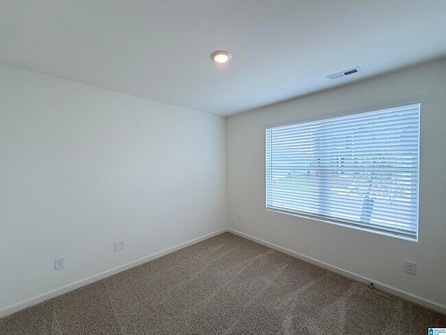 Building Photo - 12742 Collier Curv
