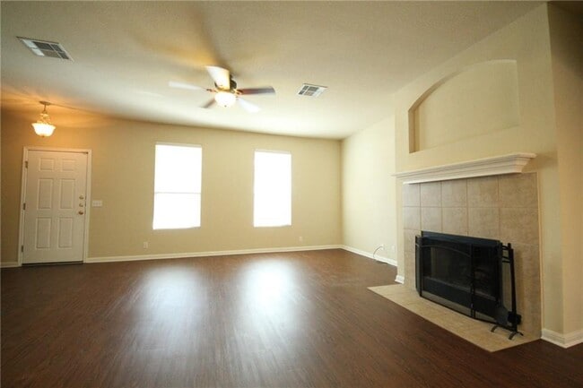 Building Photo - 9600 Magna Carta Loop