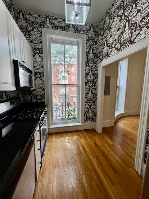 Building Photo - 29 Bowdoin St