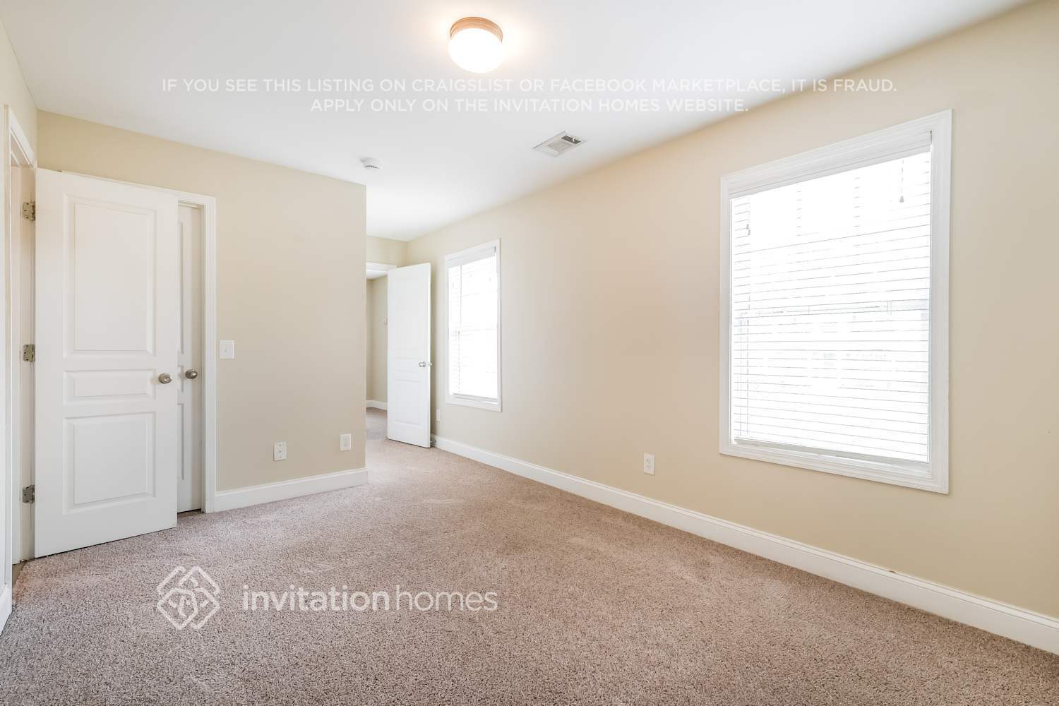 Building Photo - 9435 Dunhill Way