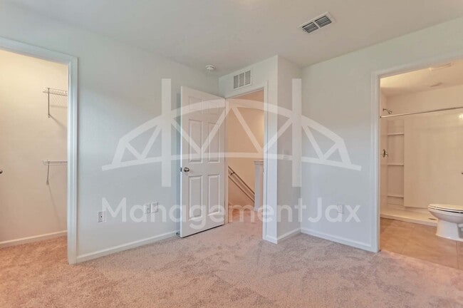 Building Photo - 8314 US-1