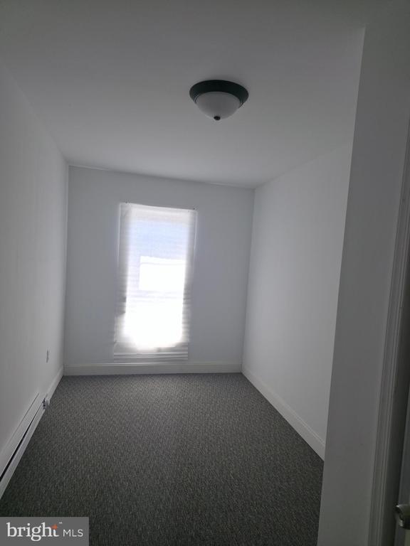 Building Photo - 2209 S 71st St