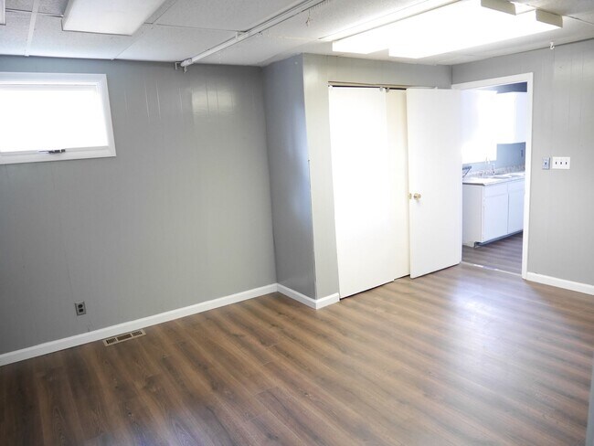 Building Photo - 1154SUA