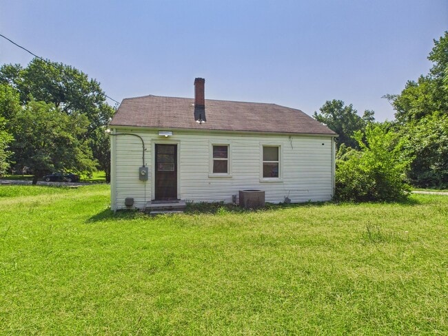 Building Photo - 2400 Allence Blvd