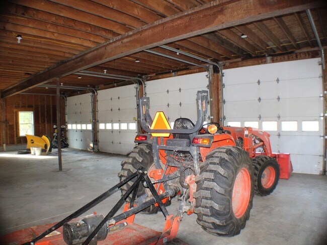 Building Photo - 53 Carpenter Rd