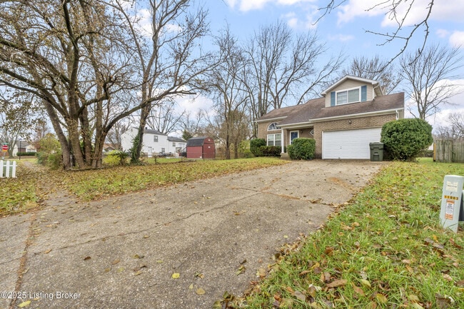 Building Photo - 11001 Bay Run Dr