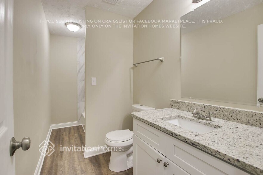 Building Photo - 3995 Willowbrook Dr