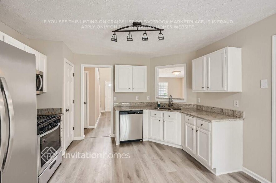 Building Photo - 1210 Summerstone Trace