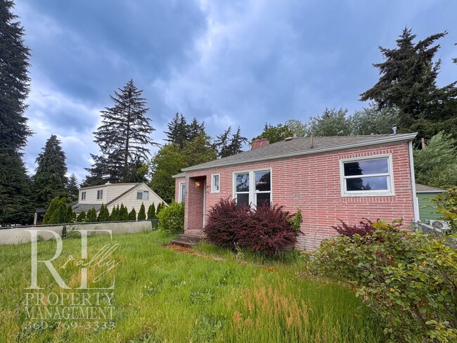 Building Photo - Timeless Charm Meets Comfort – 2-Bedroom Brick Home with Fireplace & Fenced Yard