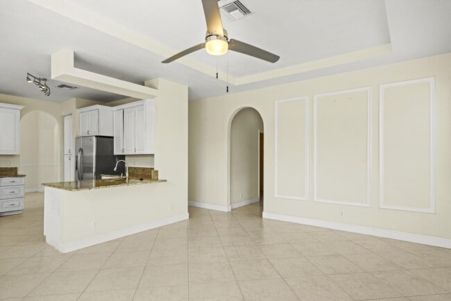 Building Photo - 5919 Walnut Park Ln