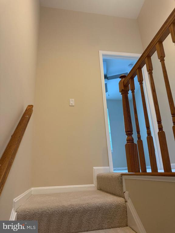 Building Photo - 18 Hunters Gate Ct