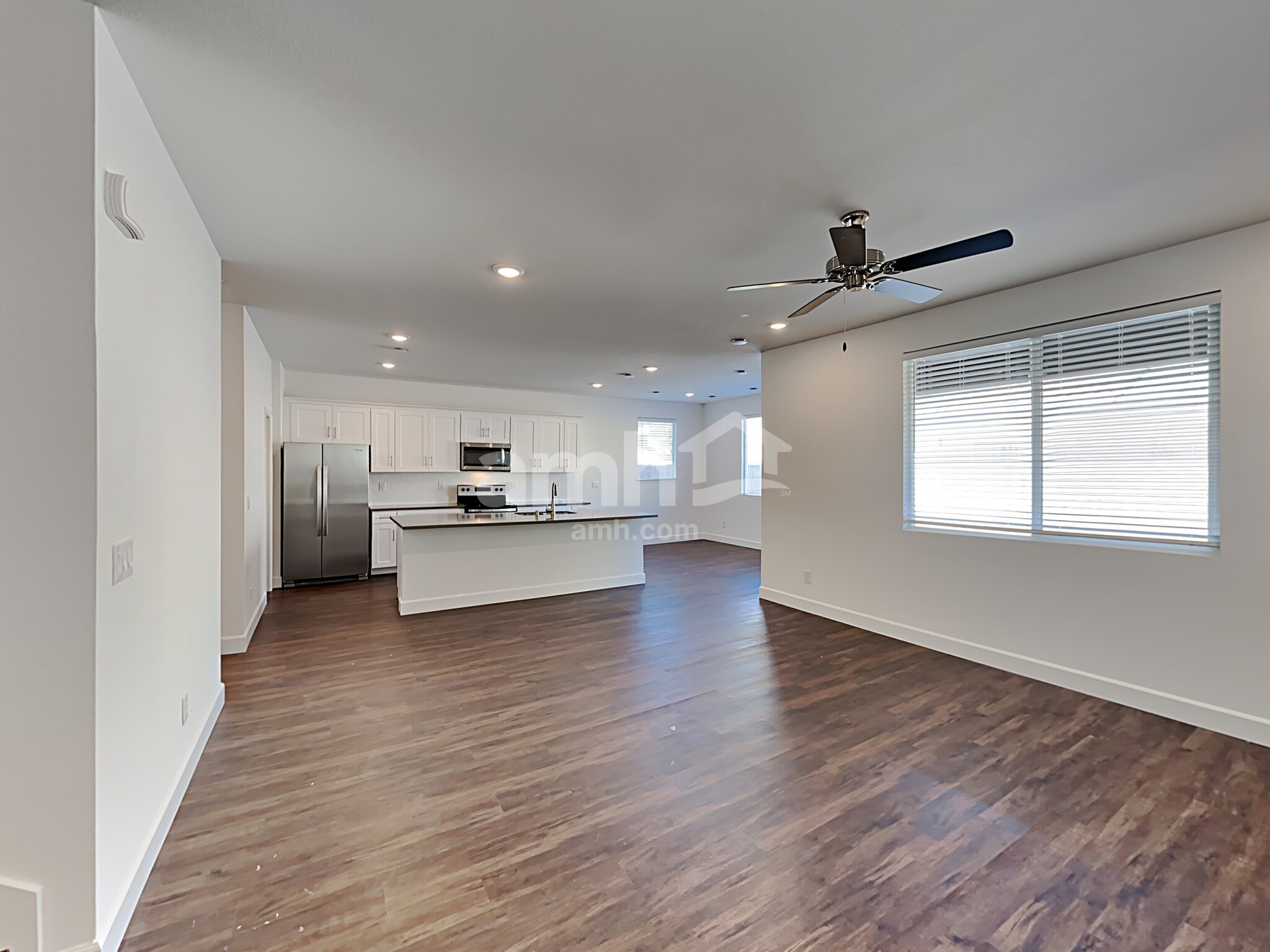 Building Photo - 4844 Blushing Star St