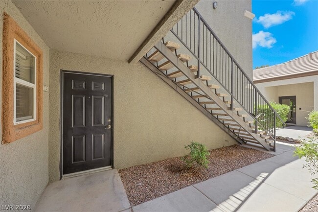 Building Photo - 555 E Silverado Ranch Blvd