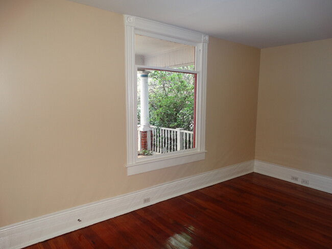 Building Photo - Welcome Home!
