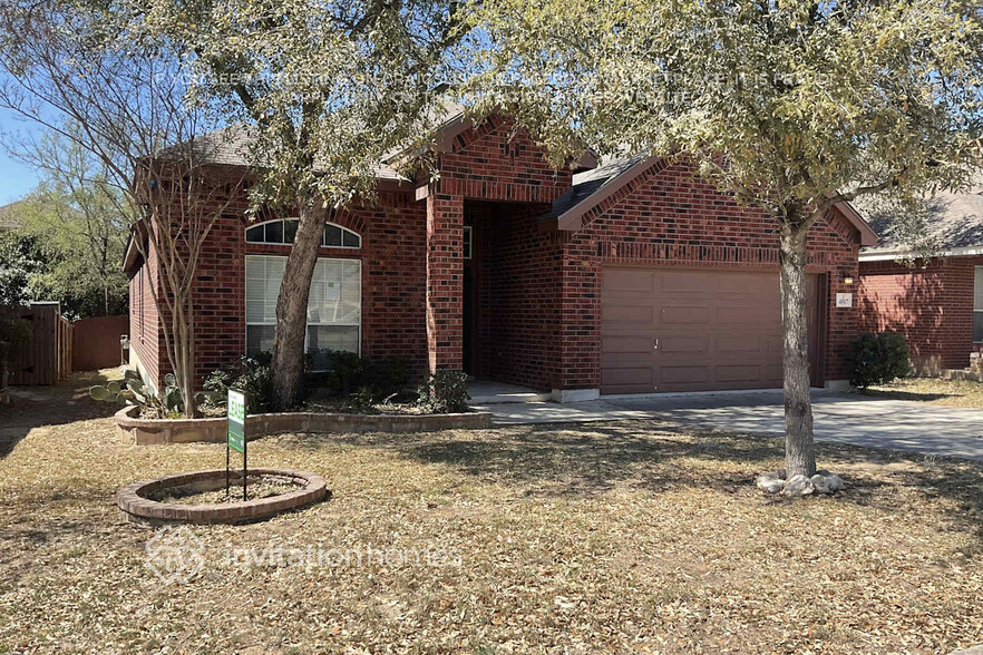 Primary Photo - 4807 Barboli St