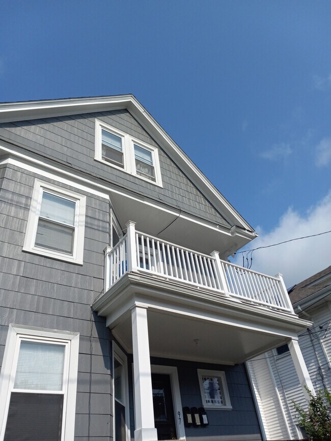 Primary Photo - 97 Walworth St