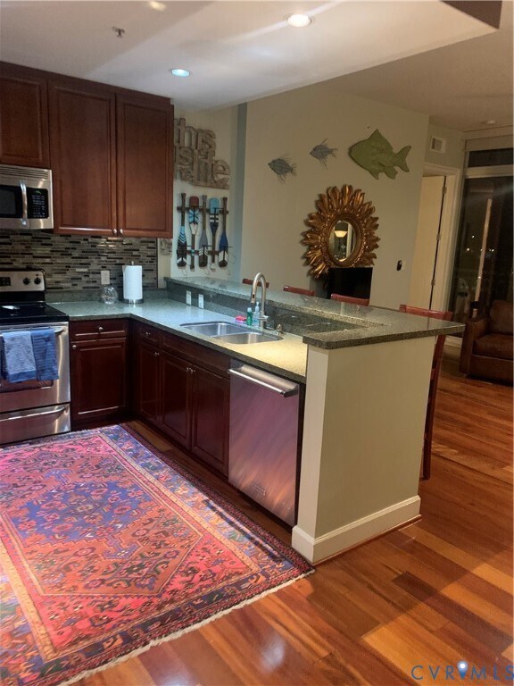 Building Photo - 301 Virginia St