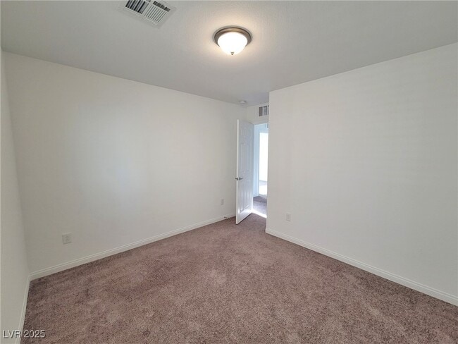 Building Photo - 7736 S Westwind Rd