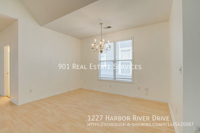 Building Photo - 1227 Harbor River Dr