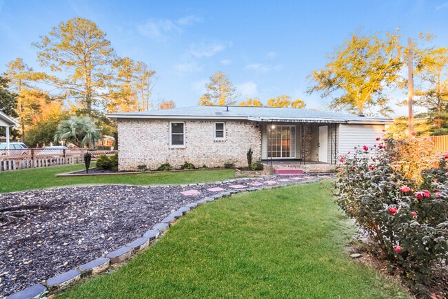 Building Photo - 152 Dickert Dr