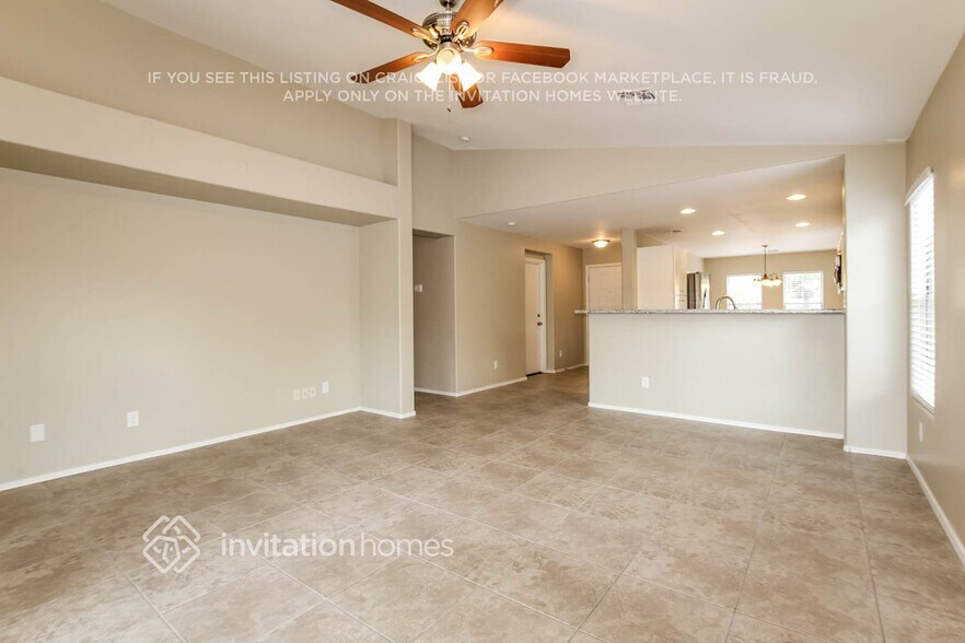 Building Photo - 16055 W Acapulco Ln