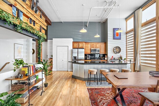 Building Photo - Stylish RiNo Retreat w/ Piano + Workspace