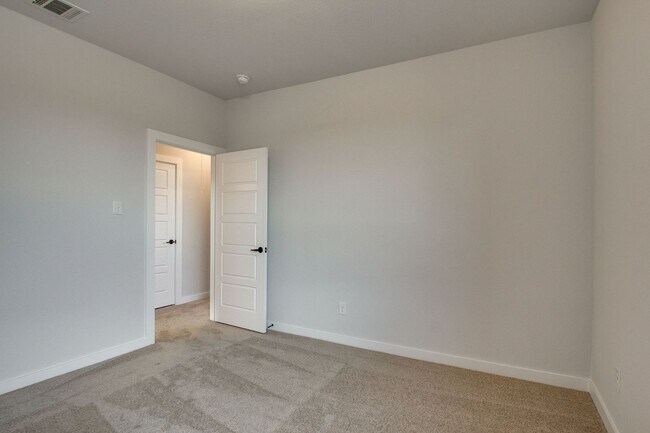 Building Photo - 7612 Spring Dr