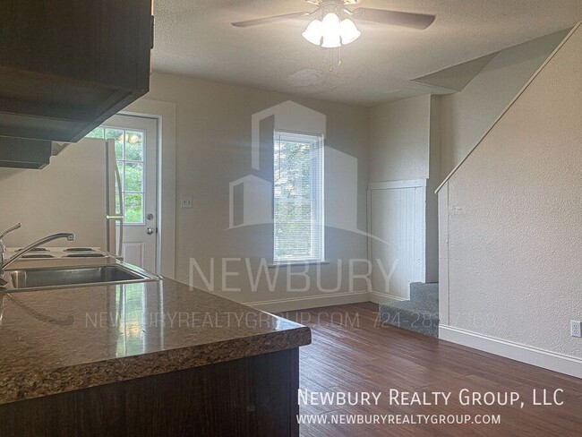 Building Photo - 18 South St