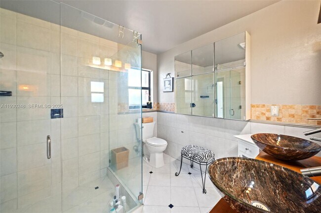 Building Photo - 410 Sailboat Cir