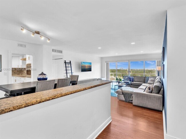 Building Photo - 2451 Brickell Ave