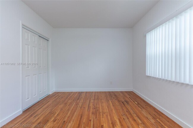 Building Photo - 221 Antiquera Ave