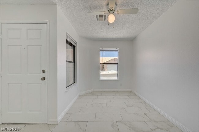 Building Photo - 313 Crosswind Way