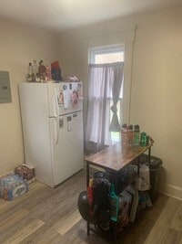 Building Photo - 99 Grosvenor St