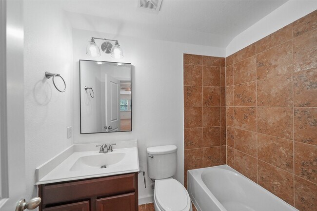 Building Photo - 31511 Boulder Cliff Ln