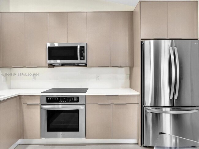 Building Photo - 15212 W Tranquility Lake Dr