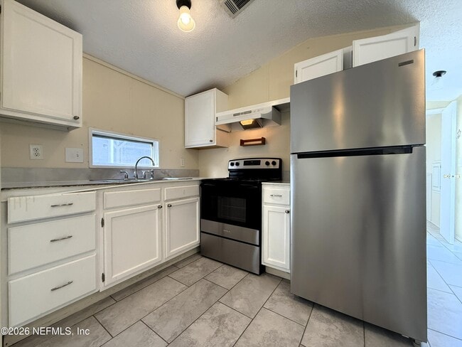 Building Photo - 4825-4A1A A1A S