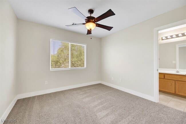 Building Photo - 7228 Quarterhorse Ln