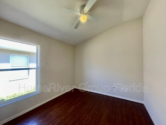 Building Photo - 5534 Turtle Crossing Loop