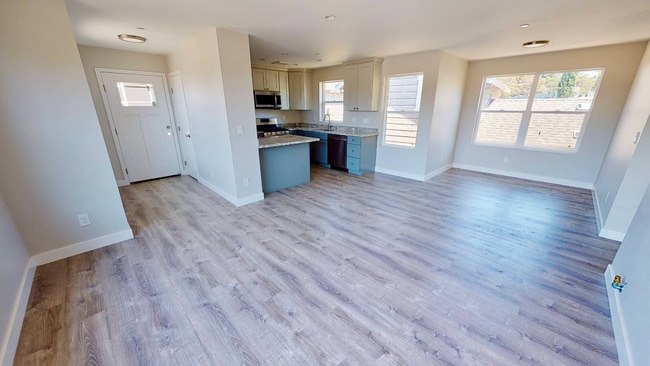 Building Photo - Gorgeous Modern Townhome, easy access to freeway & UCSC, downtown & beaches - OPEN HOUSE 12/6, 11...