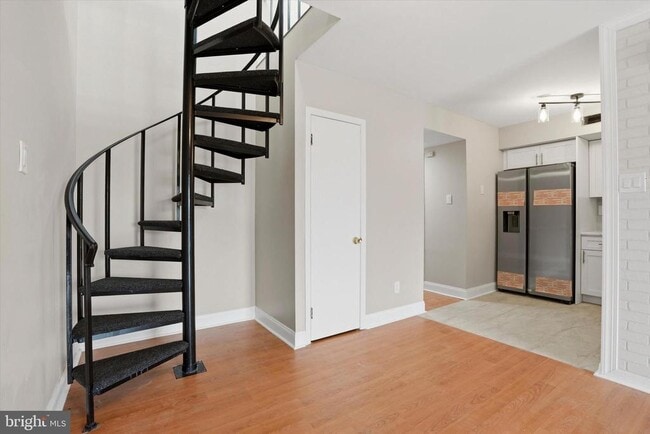 Building Photo - 7750 Rockwell Ave