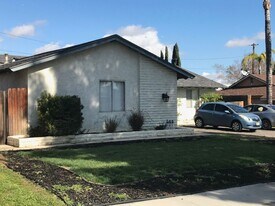 Building Photo - 11221 Campbell Ave
