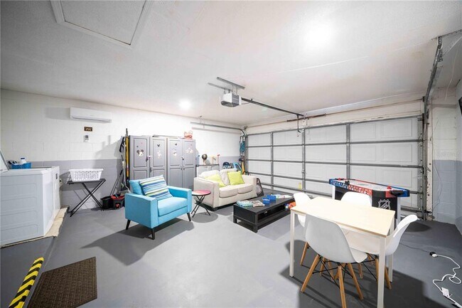 Building Photo - 2622 Montego Bay Blvd