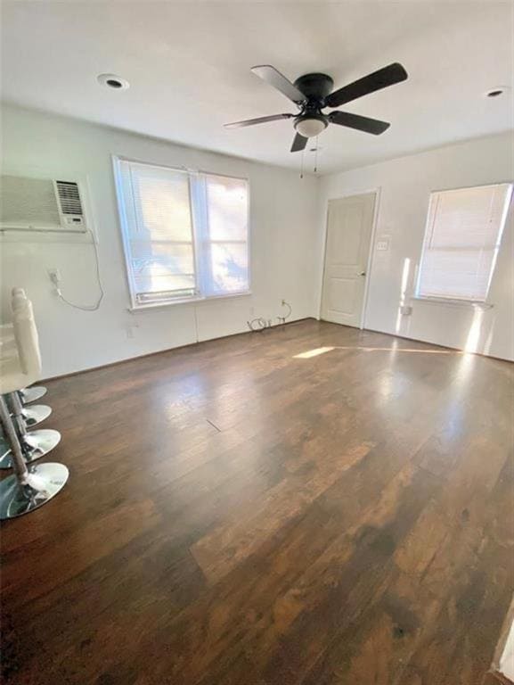Building Photo - 5618 E Crosstimbers St