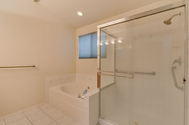 Building Photo - KLAHANIE Rental Home Available in August!