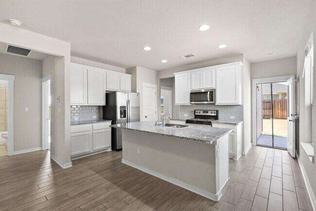 Building Photo - 221 Ancellotta Wy