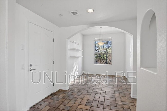 Building Photo - 1401 N Fourth St